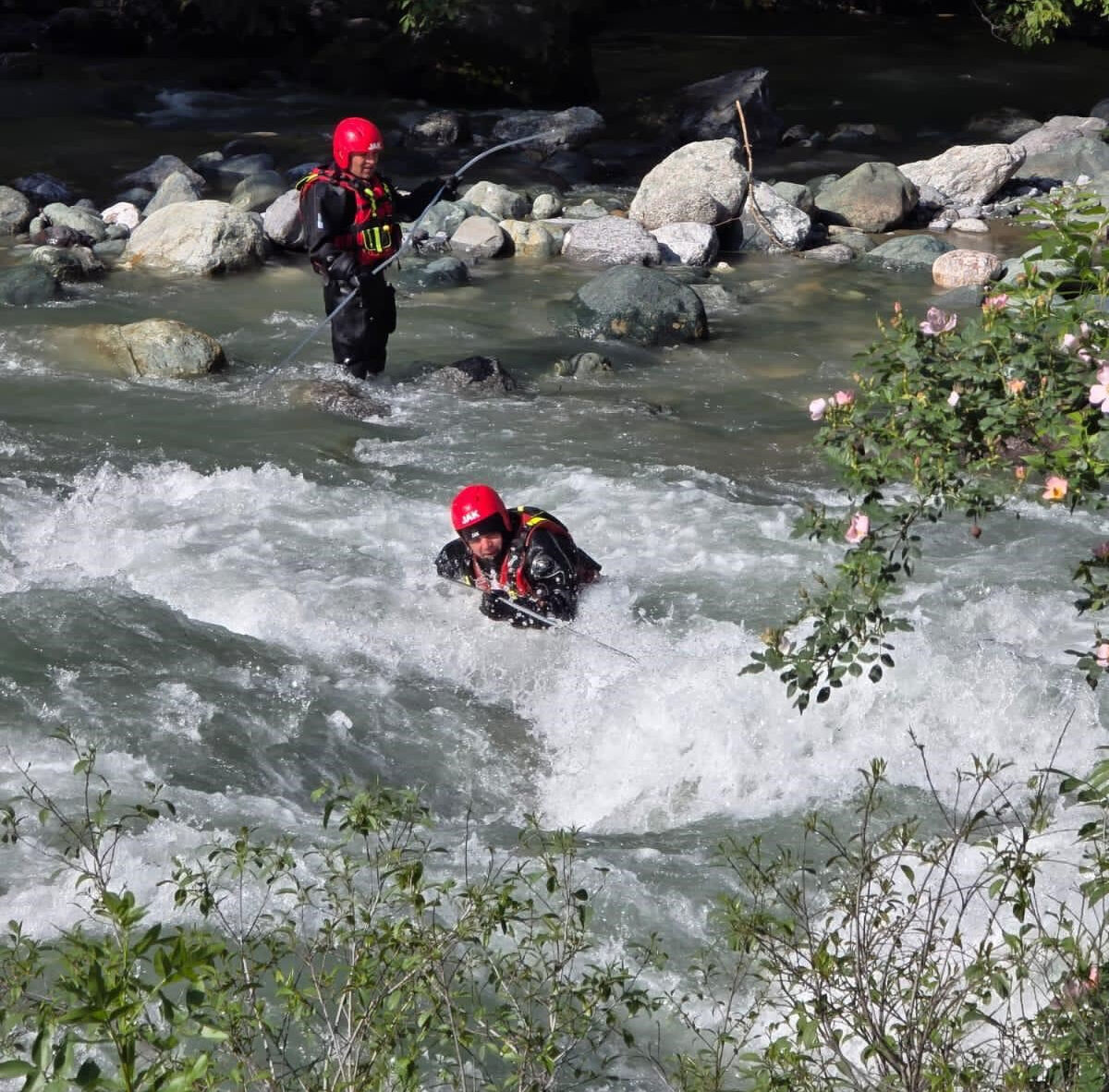 16 yaşındaki Neçir Kom 5 gündür kayıp! Ekipler didik didik arıyor - 2. Resim