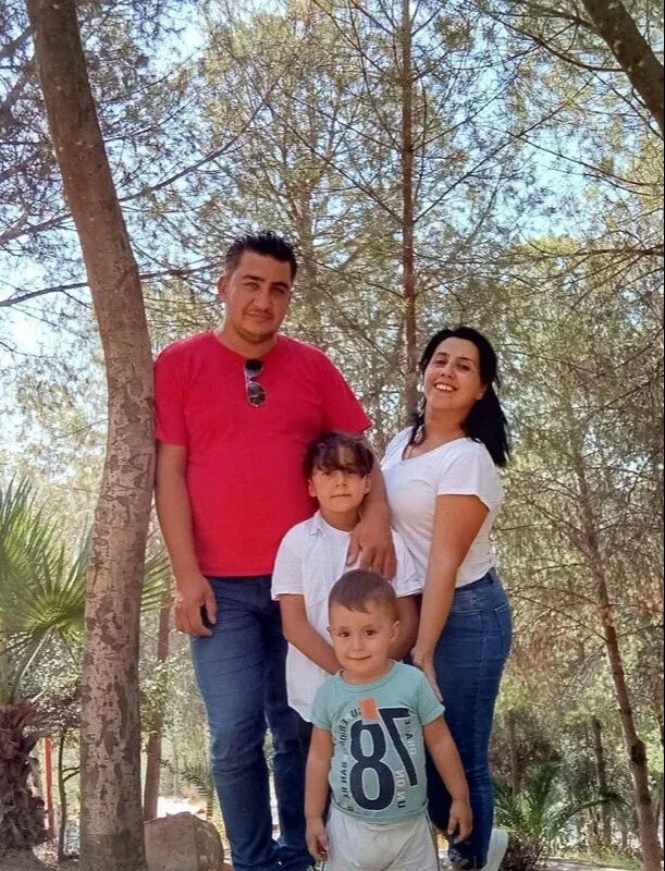 Ailesi yangında &ouml;lm&uuml;şt&uuml;, itfaiyecinin korkun&ccedil; planı deşifre oldu! Eterle bayıltıp yaktı... - 1. Resim