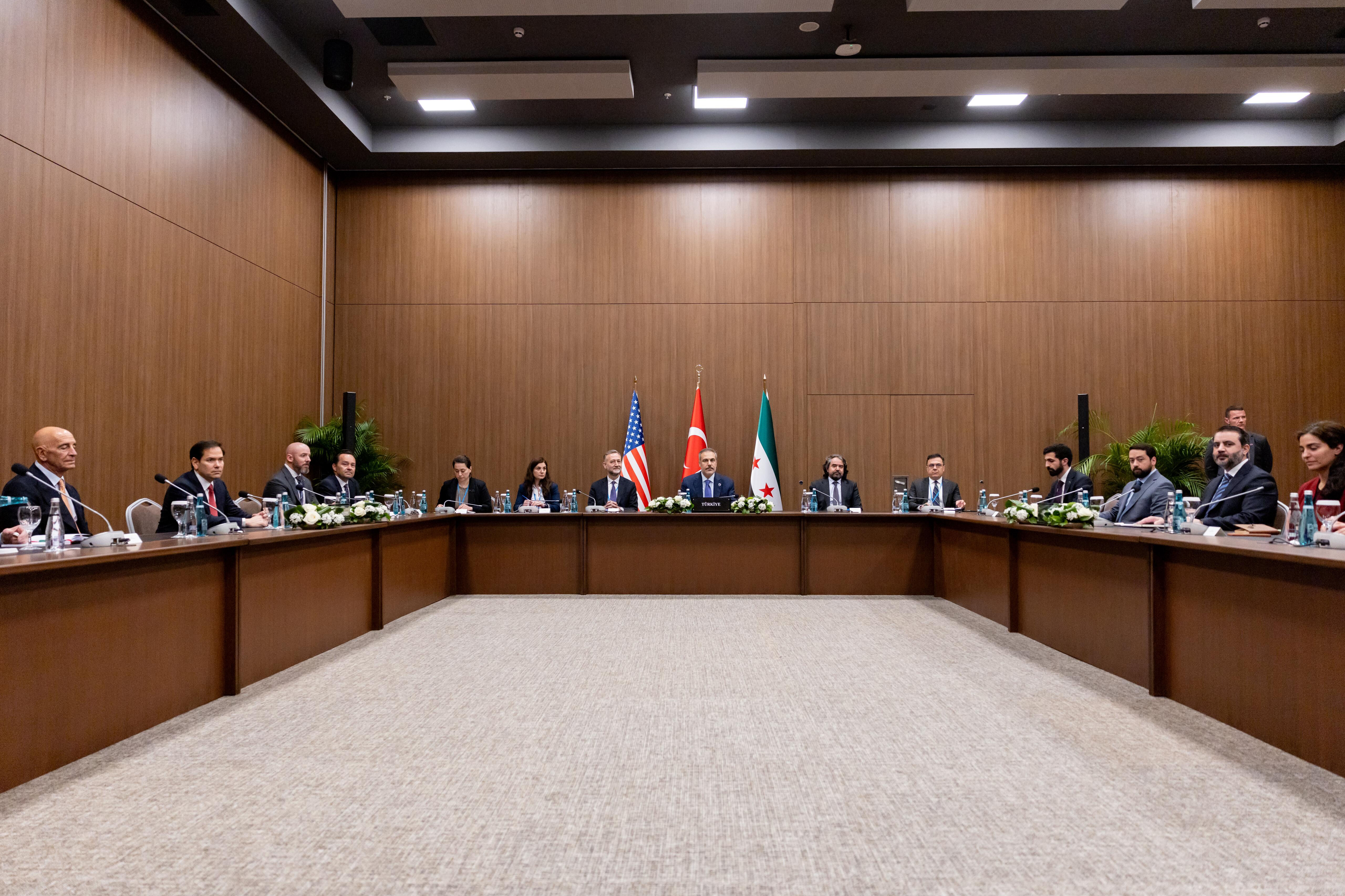 Bakan Fidan, ABD'li mevkidaşı Rubio ve Suriyeli mevkidaşı Şeybani ile görüştü - 2. Resim