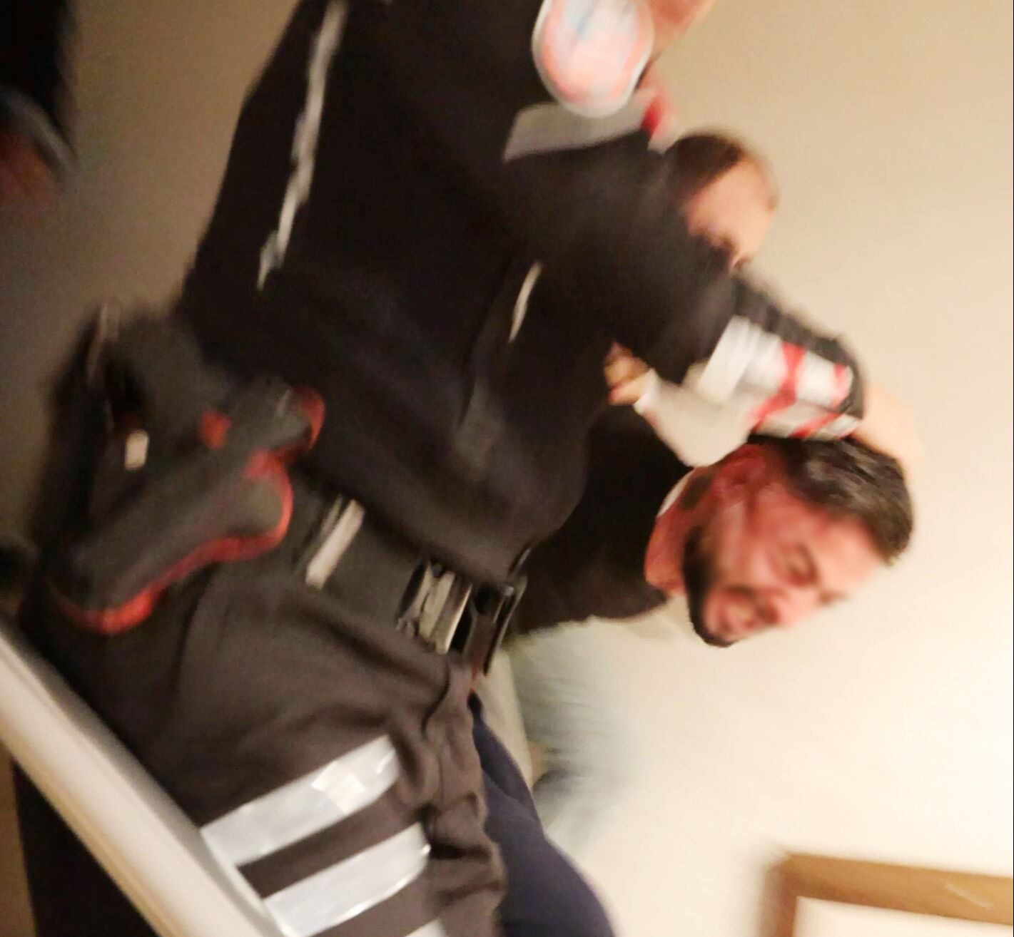 Bunalıma giren genç oyuncak silahıyla mahalleyi ayağa kaldırdı: Hepinizi Allah'a şikayet edeceğim - 2. Resim