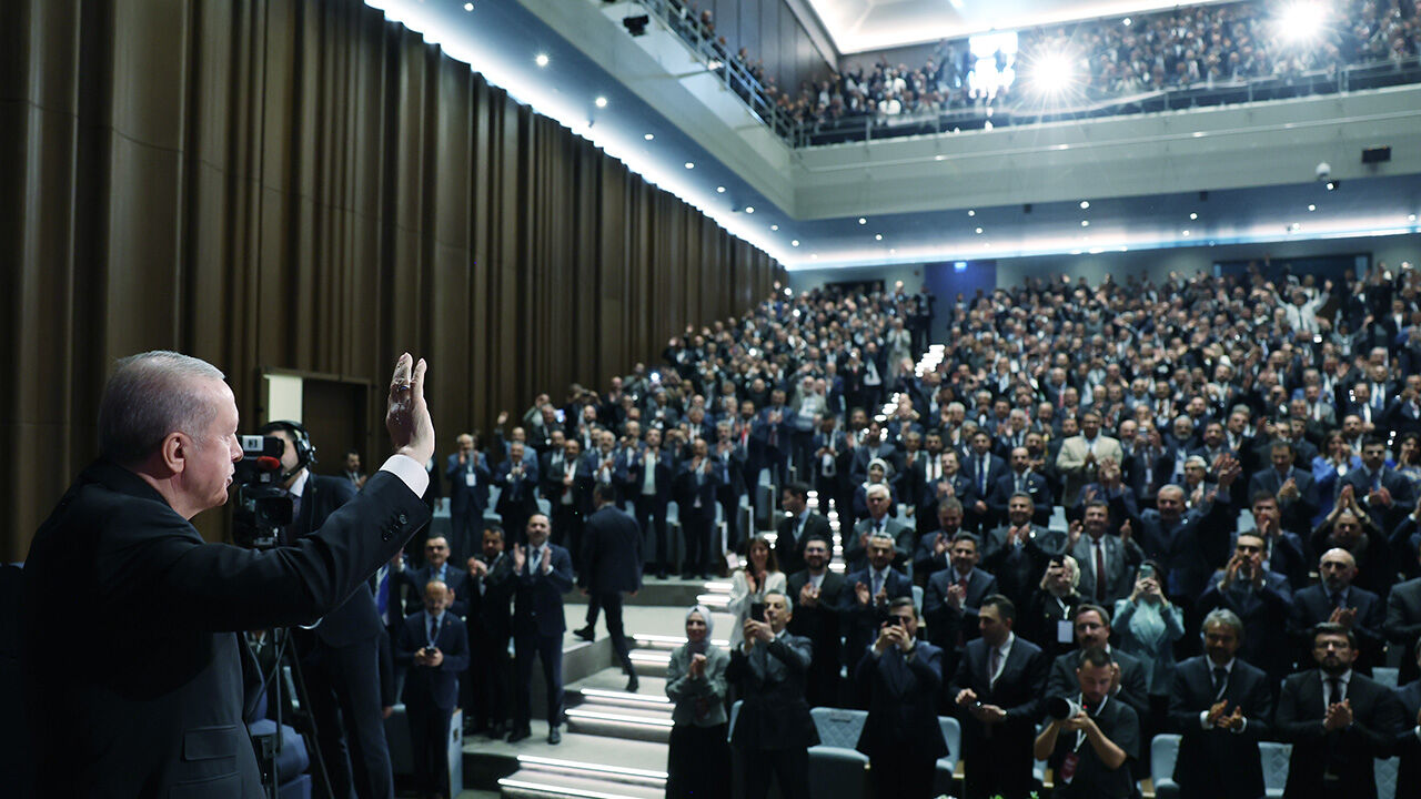 Cumhurbaşkanı Erdoğan'dan kritik sözler: Biz terörü, şiddeti terk edene suhuletle yaklaşırız - 2. Resim