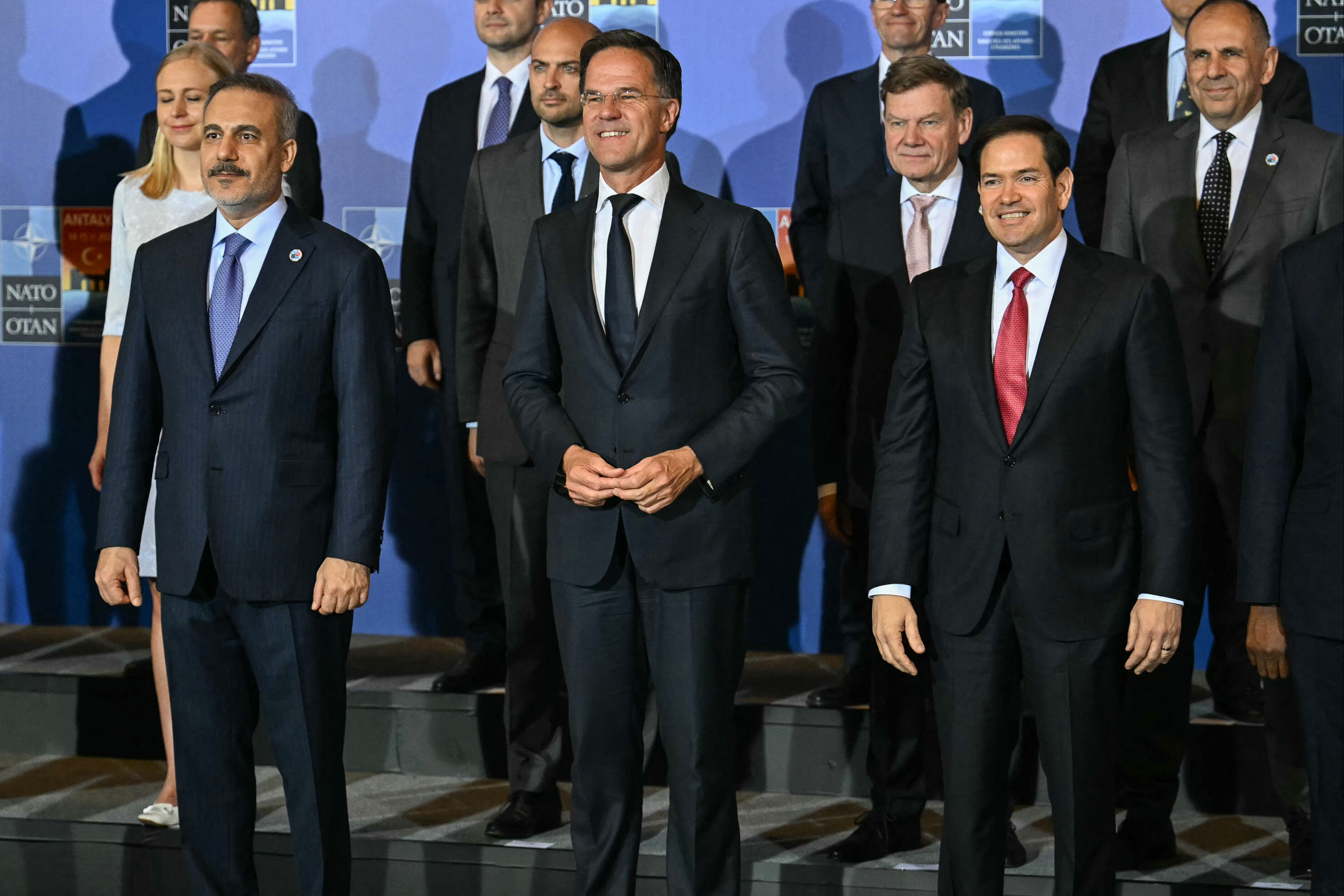 NATO, Antalya'da toplandı! Masada 'barış' konusu var - 3. Resim