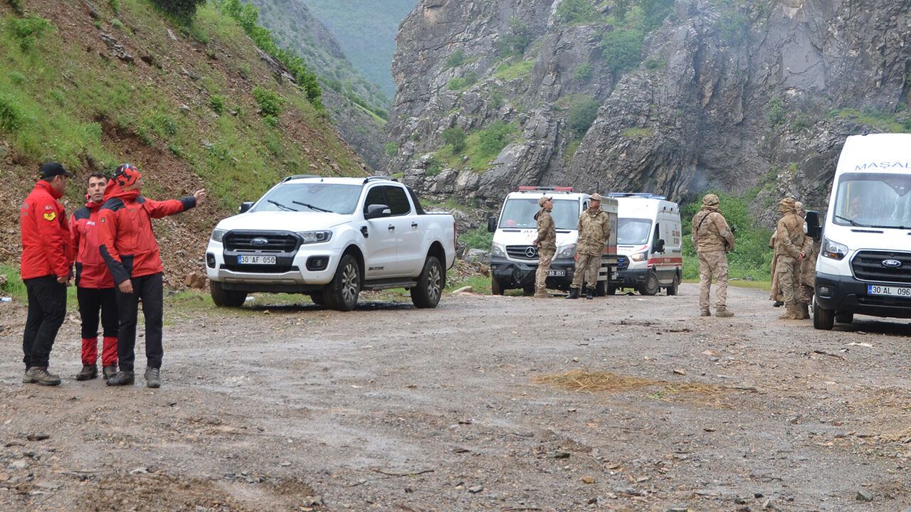 Piknik için gitti 6 gündür kayıp! Hakkari 16 yaşındaki genç için seferber oldu - 1. Resim