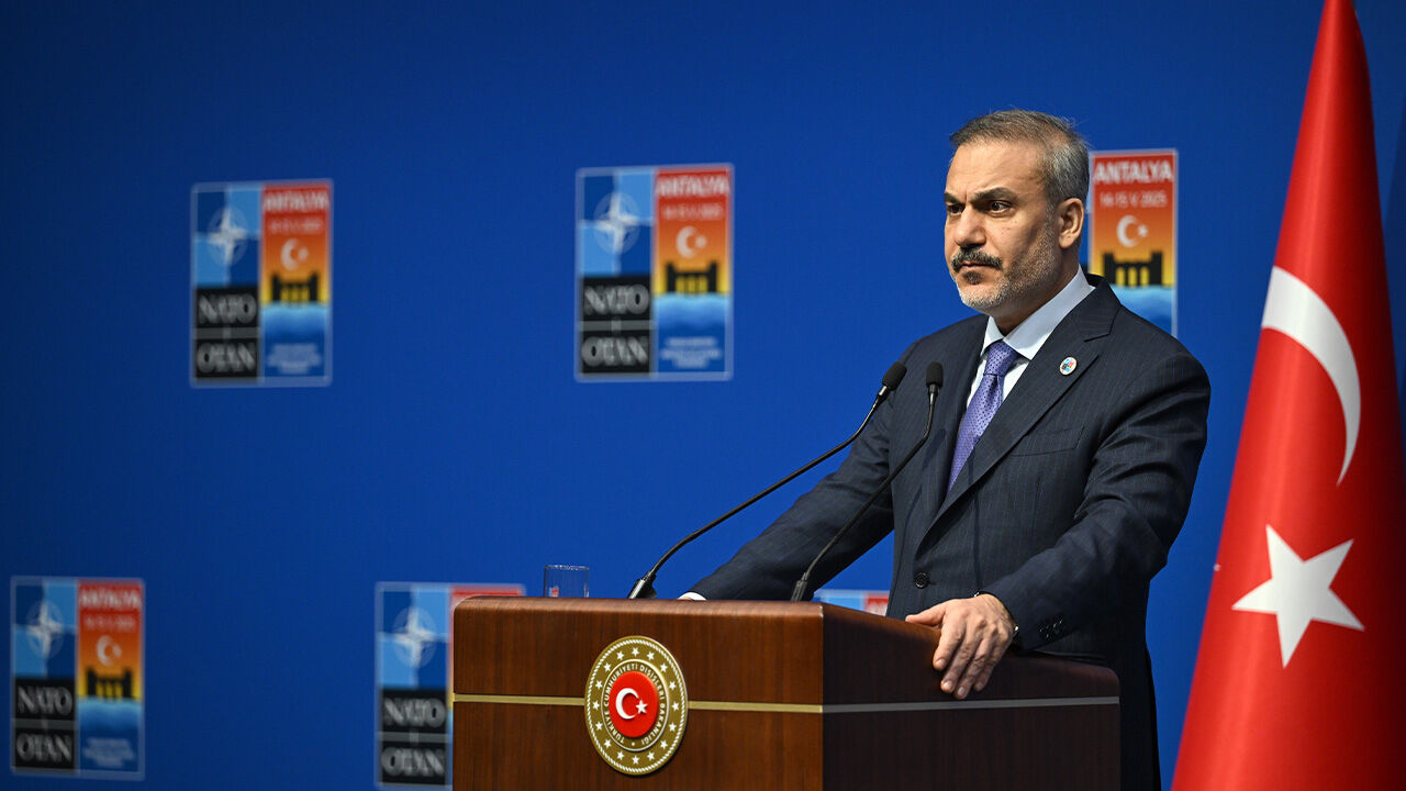 Rusya-Ukrayna müzakereleri... Hakan Fidan: Her iki tarafın farklı düşünceleri var - 1. Resim