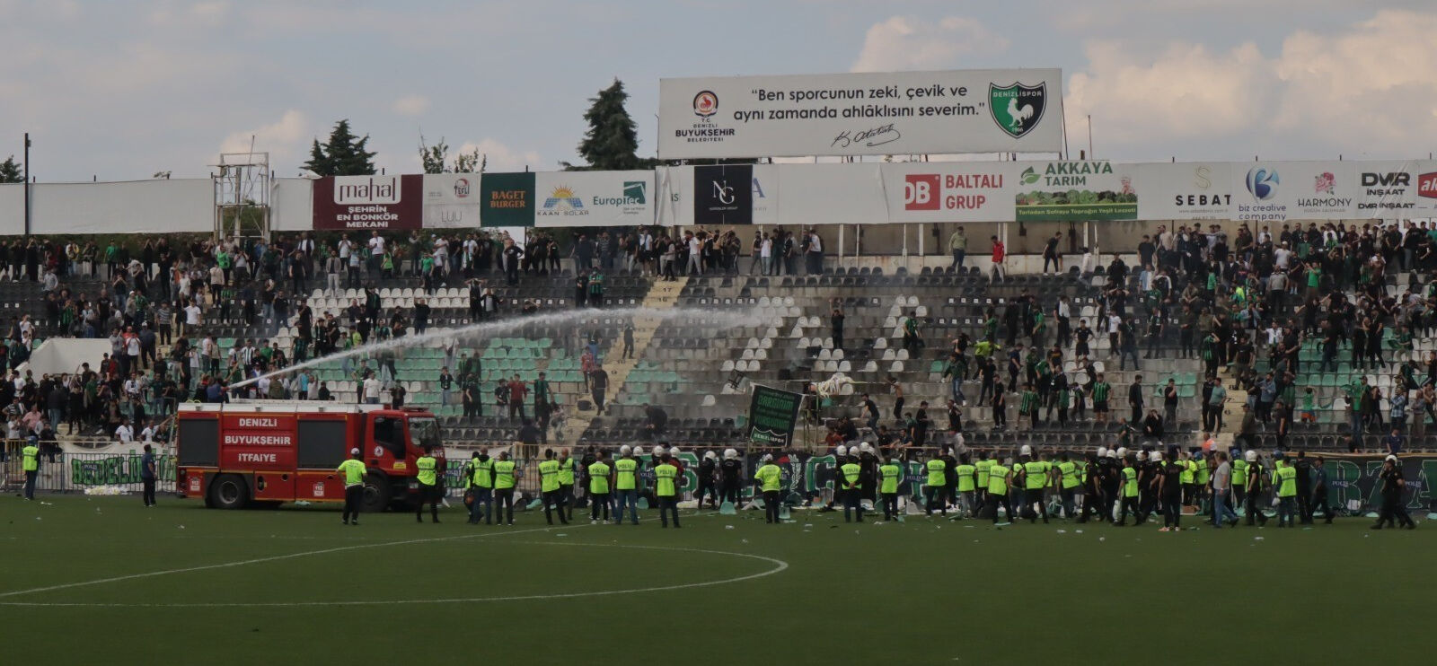 Süper Lig'in fırtınası amatöre düştü, fatura personele kesildi - 1. Resim