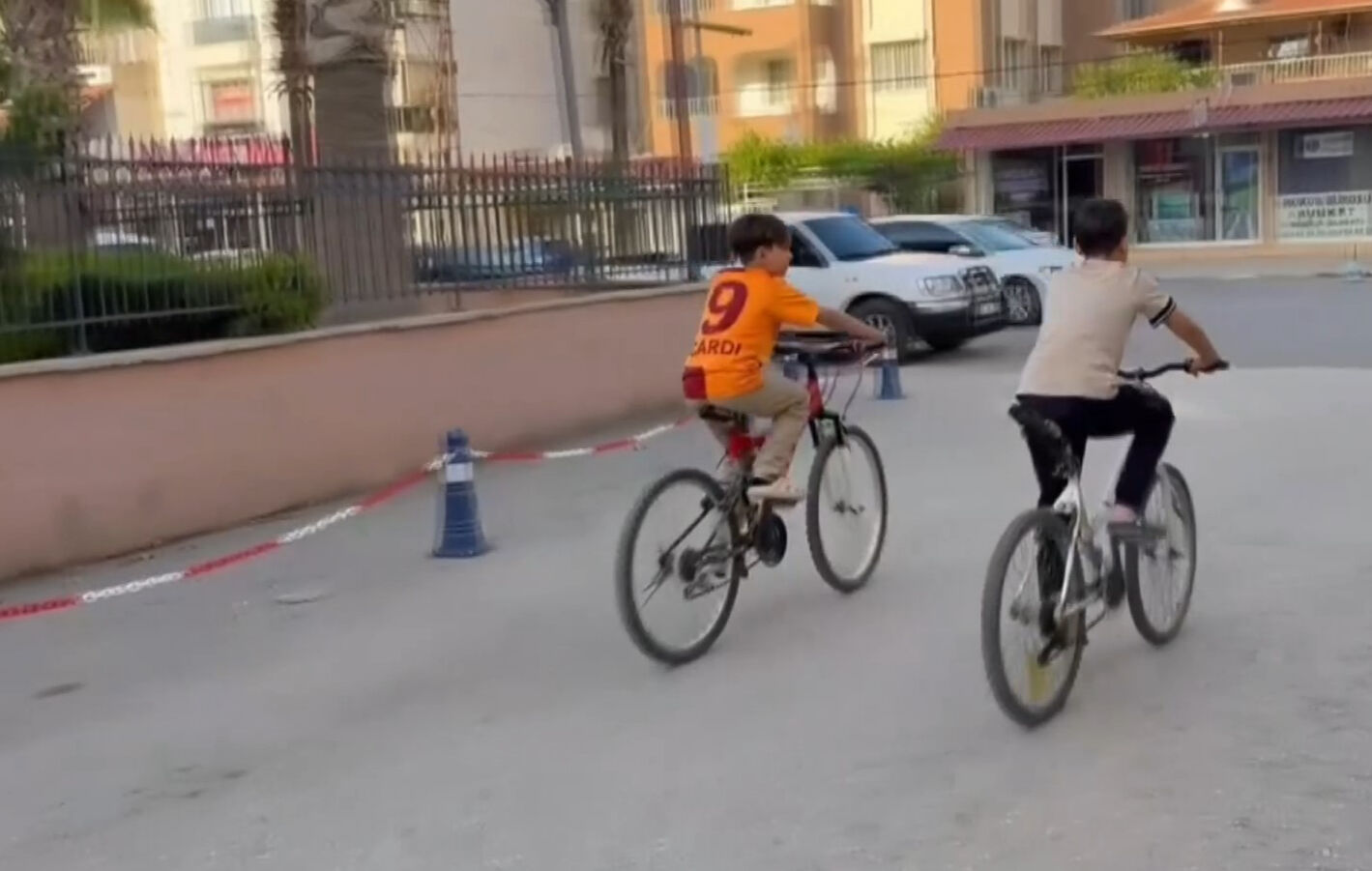 TikTok'ta gördüğü videoya özendi! Az daha canından oluyordu - 1. Resim