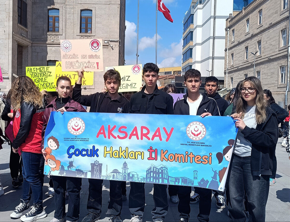 Türkiye aile için yürüdü! Nikahlar kıyıldı, çocuklar eğlendi... Aile Haftası böyle başladı - 10. Resim