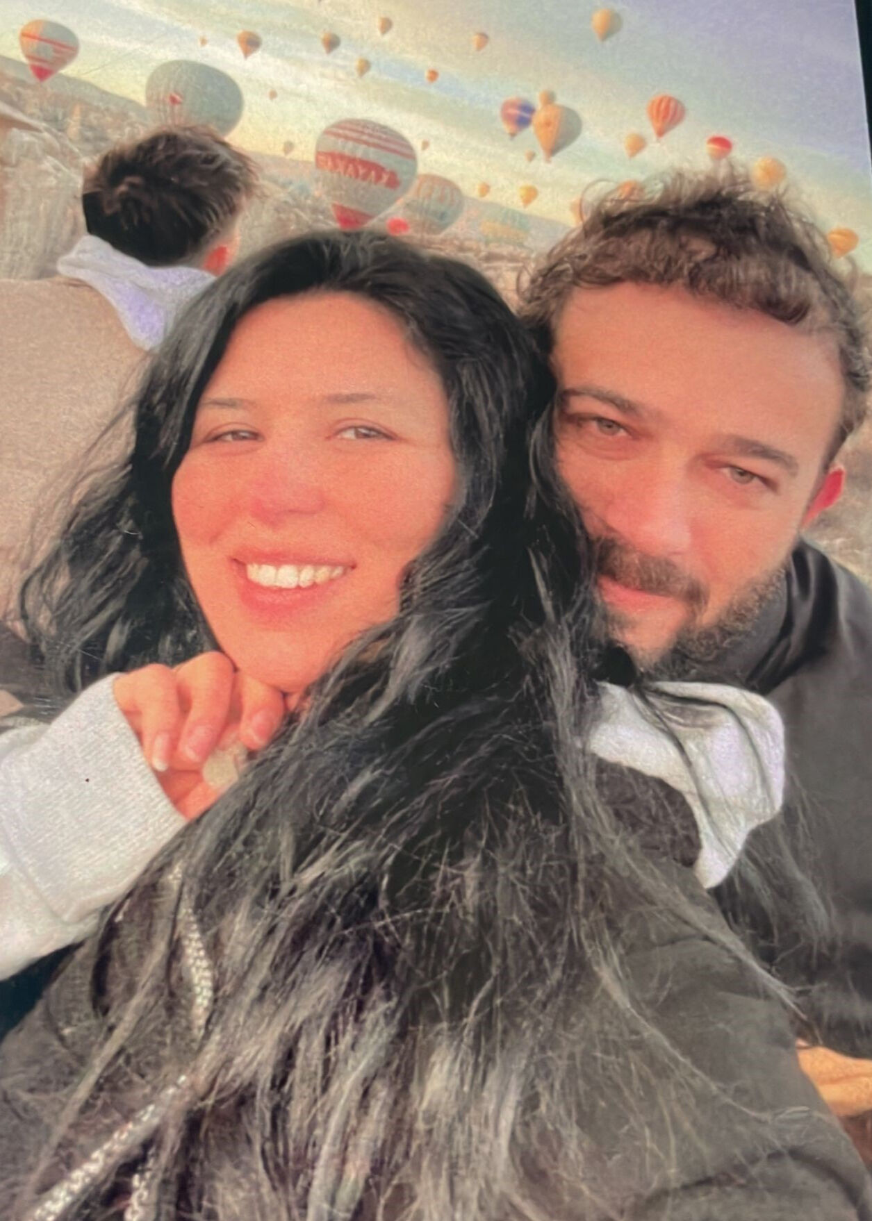 Balkondan düşüp öldüğü söylenmişti! Kocasından kaçmak için atladığı ortaya çıktı - 2. Resim