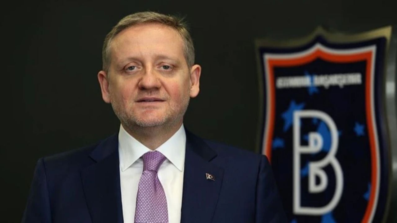 Başakşehir'den TFF'ye sert tepki! Göksel Gümüşdağ'a 23 gün hak mahrumiyeti Başakşehir'den TFF'ye sert tepki! Göksel Gümüşdağ'a 23 gün hak mahrumiyeti