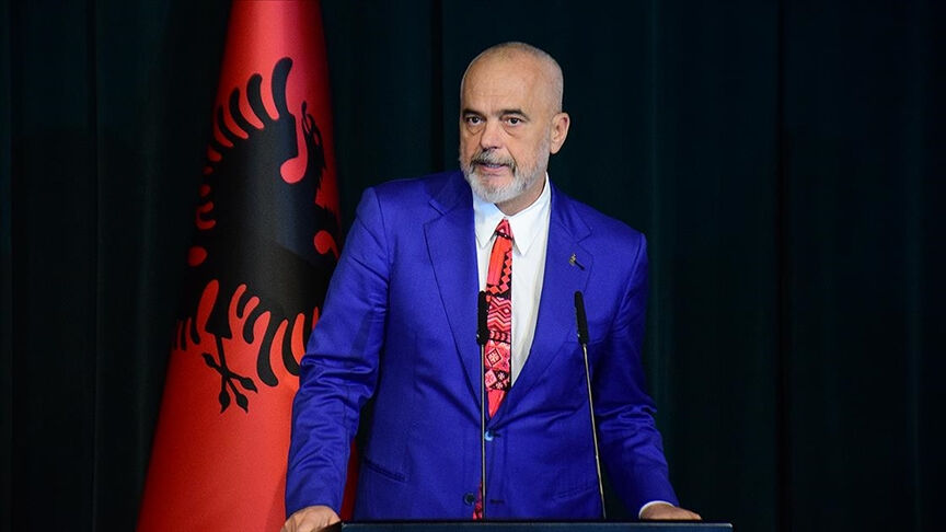 Edi Rama kimdir kaç yaşında