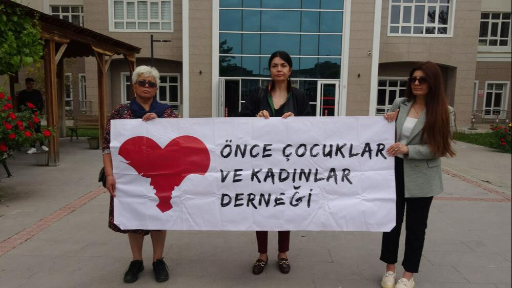 Eski eşi Özlem Şımarık'ı öldüren Tarık Yılmaz'a ağırlaştırılmış müebbet - 3. Resim