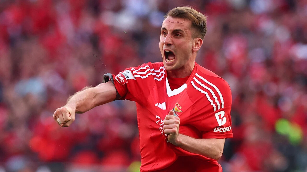 Kerem Aktürkoğlu'nun abisi Selim Aktürkoğlu'ndan Galatasaray taraftarına tepki! - 1. Resim