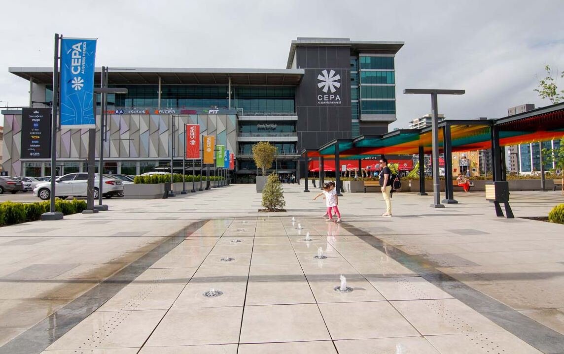 Ünlü AVM'nin kurucusuydu! 86 yaşındaki iş adamı hayatını kaybetti - 2. Resim