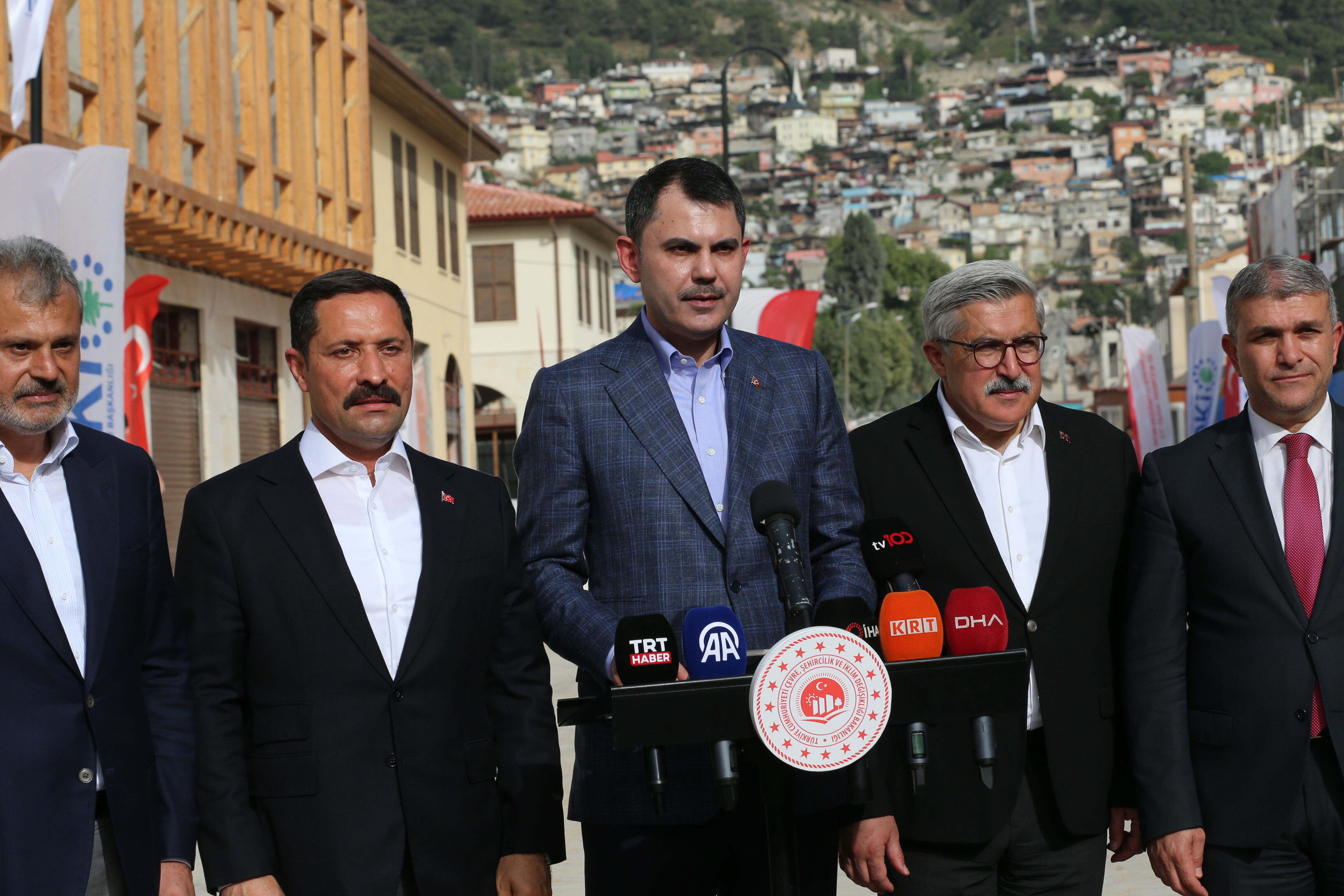 2025'in sonuna kadar 453 bin konut ve iş yeri teslim edilecek! Bakan Kurum deprem bölgesinde açıkladı - 1. Resim