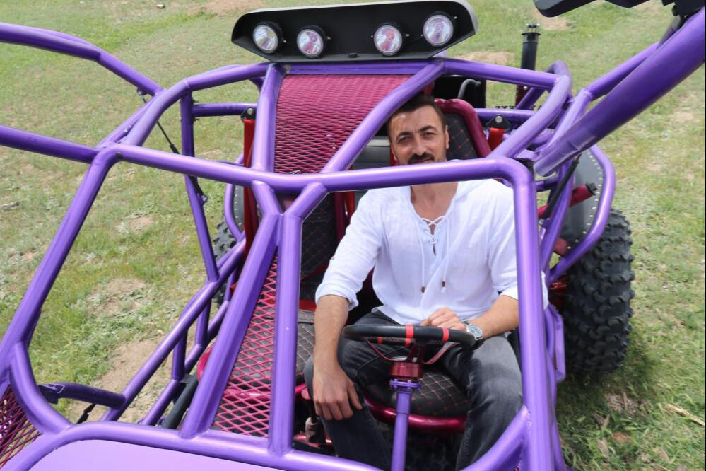 900 bin lira harcadı, 13 ayda yaptı! Gören ustalar bile şaşırıyor... Bakan bir daha bakıyor - 1. Resim