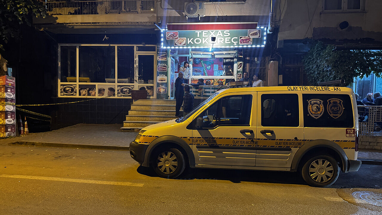 Berber dükkanına silahlı saldırı! Çırak hayatını kaybetti - 1. Resim