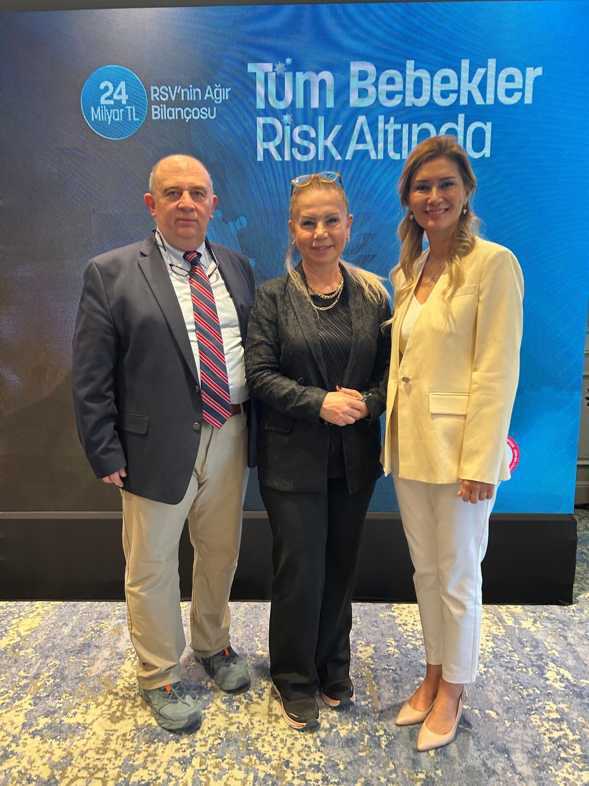 Bir öpücük yoğun bakıma götürüyor! 2 yaş altı çocukların kâbusu sevgiyle bulaşıyor - 1. Resim