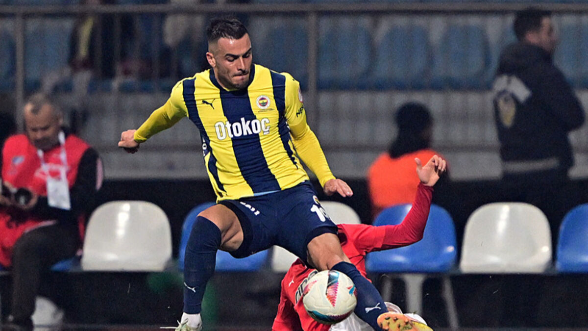 Fenerbahçe'de Filip Kostic kararı! İtalyan ekip devrede - 1. Resim