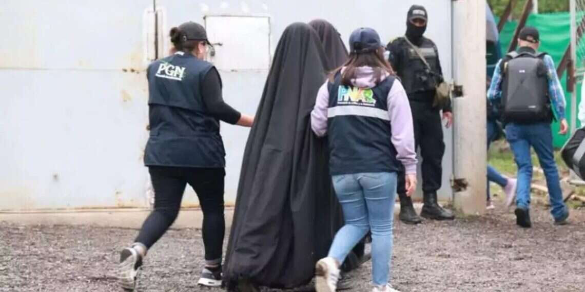 Guatemala'da Yahudi tarikatına baskın! Çocuklar kurtarıldı, bebeklerin katledildiği ortaya çıktı! - 1. Resim