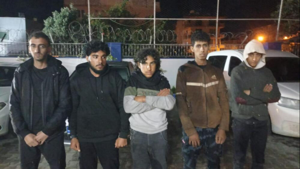 Hatay'da bagajlardan kaçak göçmen çıktı! Araçlara el konuldu - 3. Resim