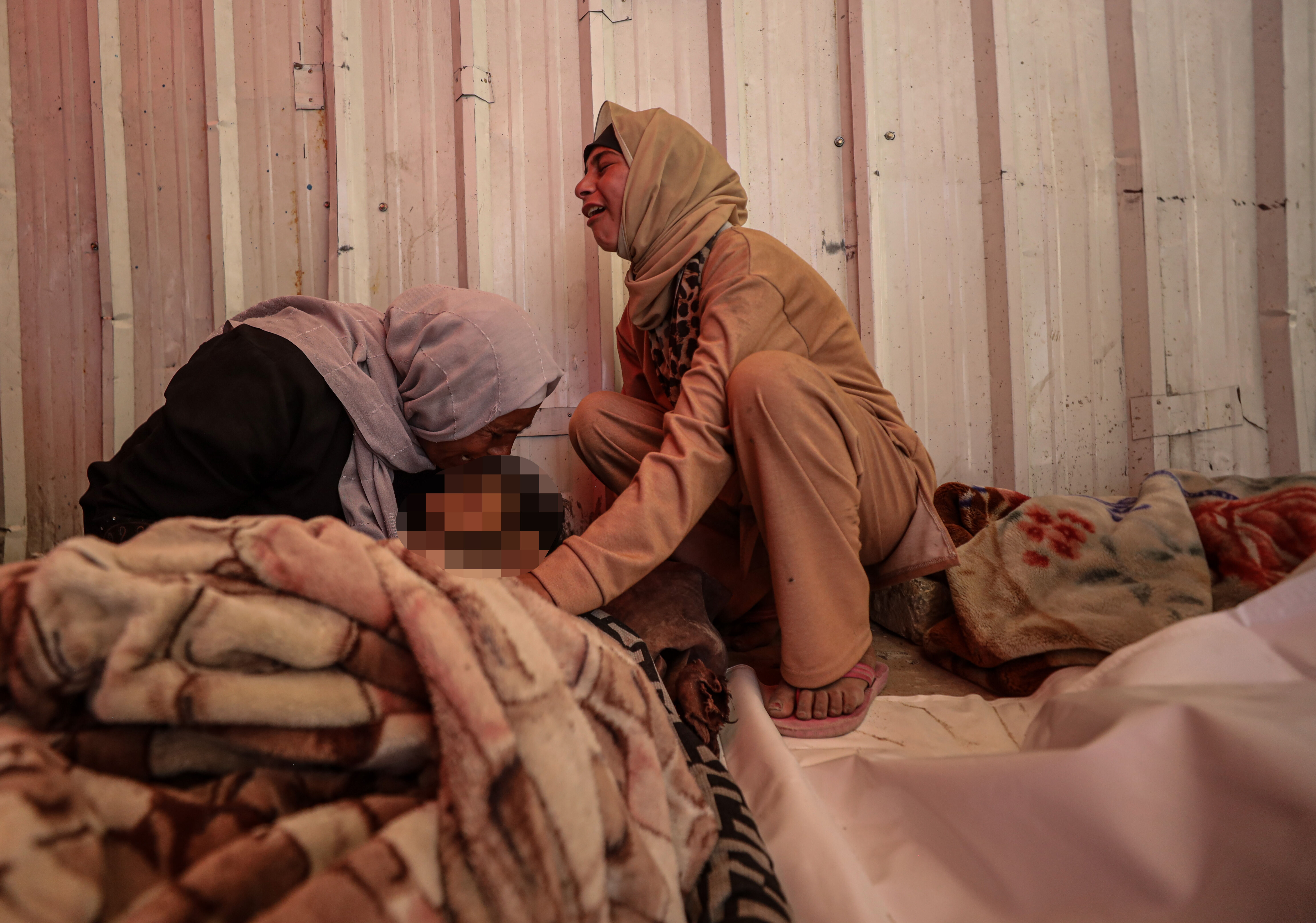 Köşeye sıkıştıkça saldırıları artırdı! Sokaklar ceset tarlası - 1. Resim