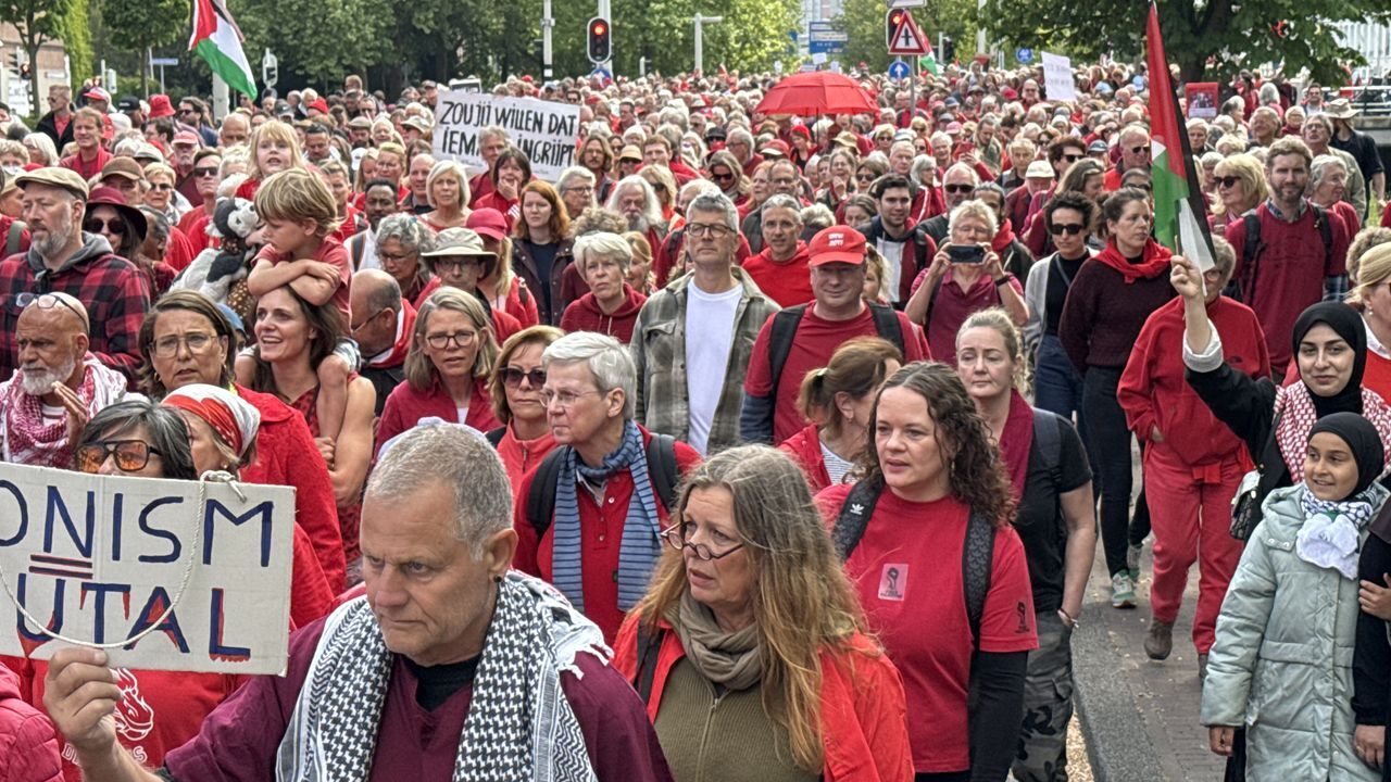  -Avrupa'nın göbeğinde İsrail protestosu!