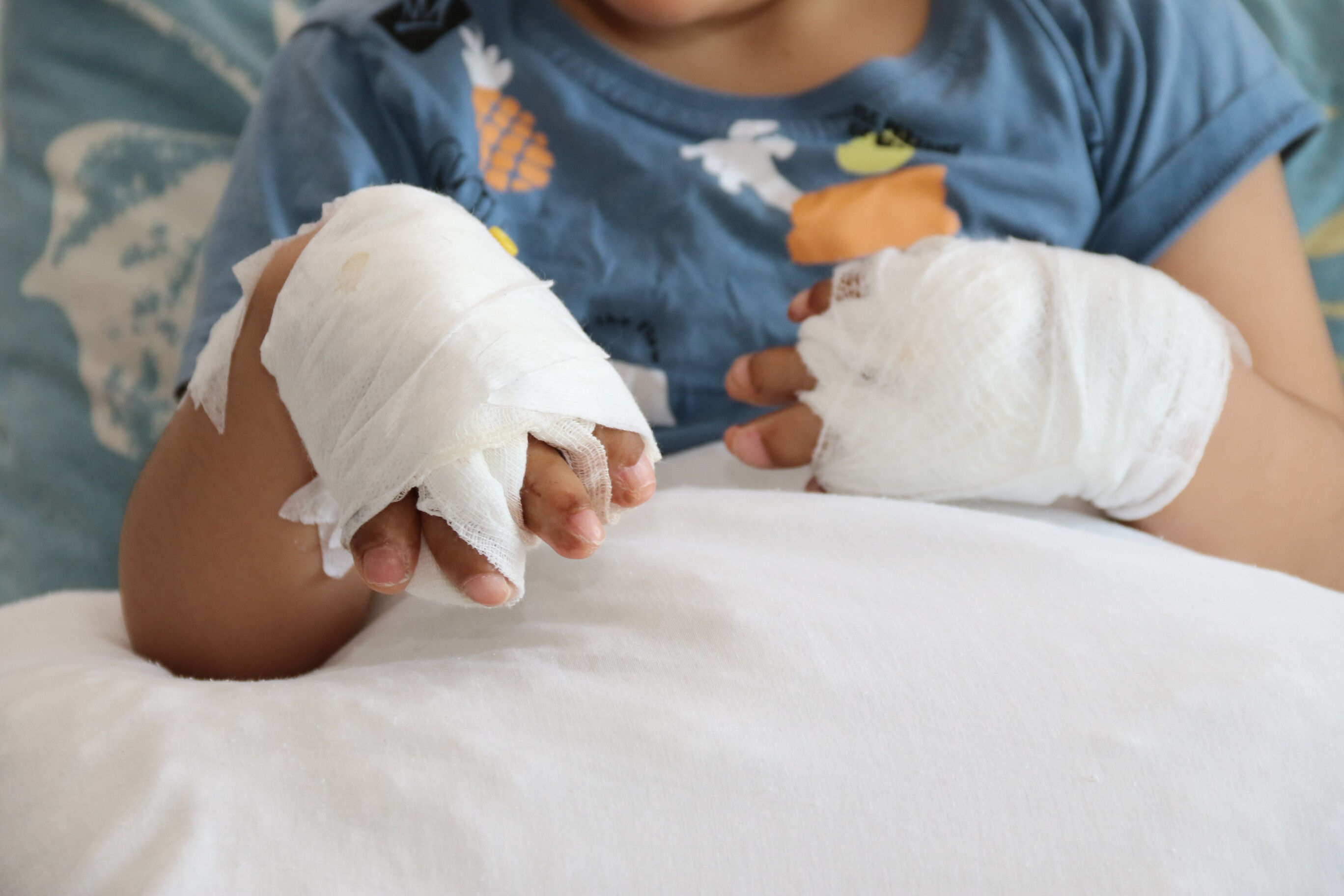 Doktorlar bile ismini bilmiyor! Aile çözümü Eskişehir'de buldu:10 parmağı açıldı - 3. Resim