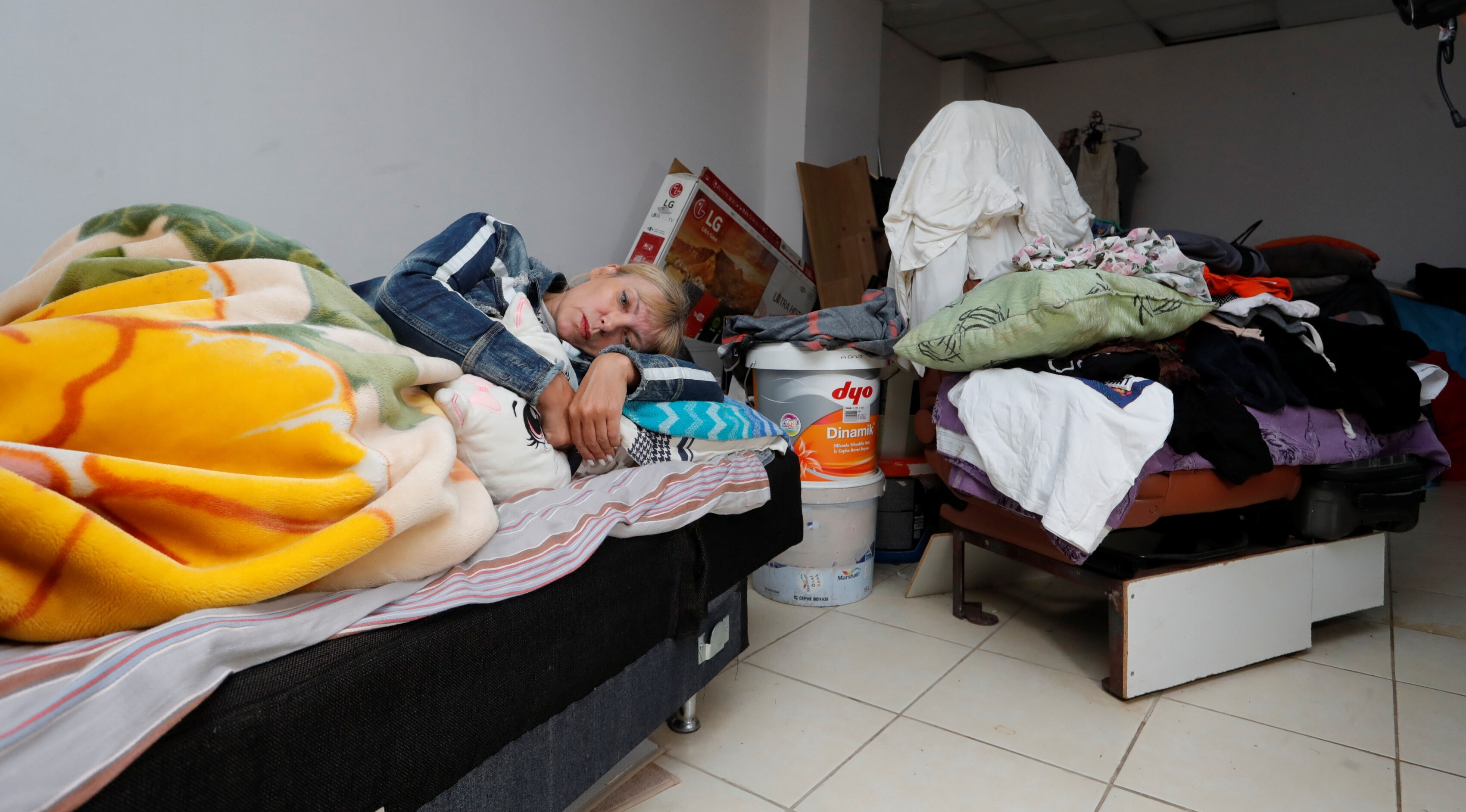 Dubleks dairesini kiraya verdi, hayatı kabusa döndü! 4 yıldır ne mutfağı var ne de tuvaleti ve suyu - 1. Resim