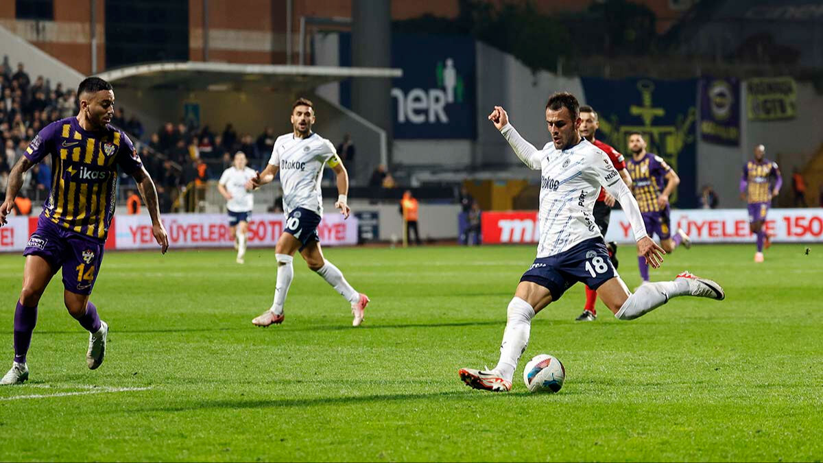 Fenerbahçe - Eyüpspor ilk 11 belli oldu! Karşılaşma hangi kanalda, saat kaçta? - 4. Resim