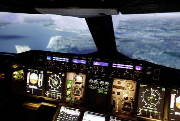 Film sahnelerini aratmadı! Pilot bayılınca 199 yolcu ölümle burun buruna geldi! 10 dakika boyunca kontrolsüz uçtular - 1. Resim