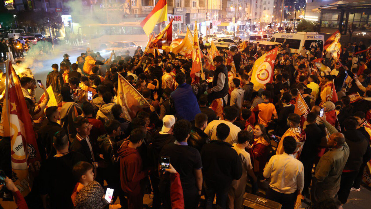Galatasaray şampiyon! Türkiye'nin dört bir yanında büyük coşku - 7. Resim