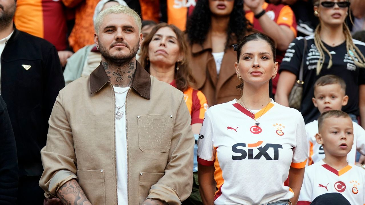 Galatasaray'da 5. yıldız coşkusu! Icardi'den şampiyonluk mesajı Galatasaray'da 5. yıldız coşkusu! Icardi'den şampiyonluk mesajı