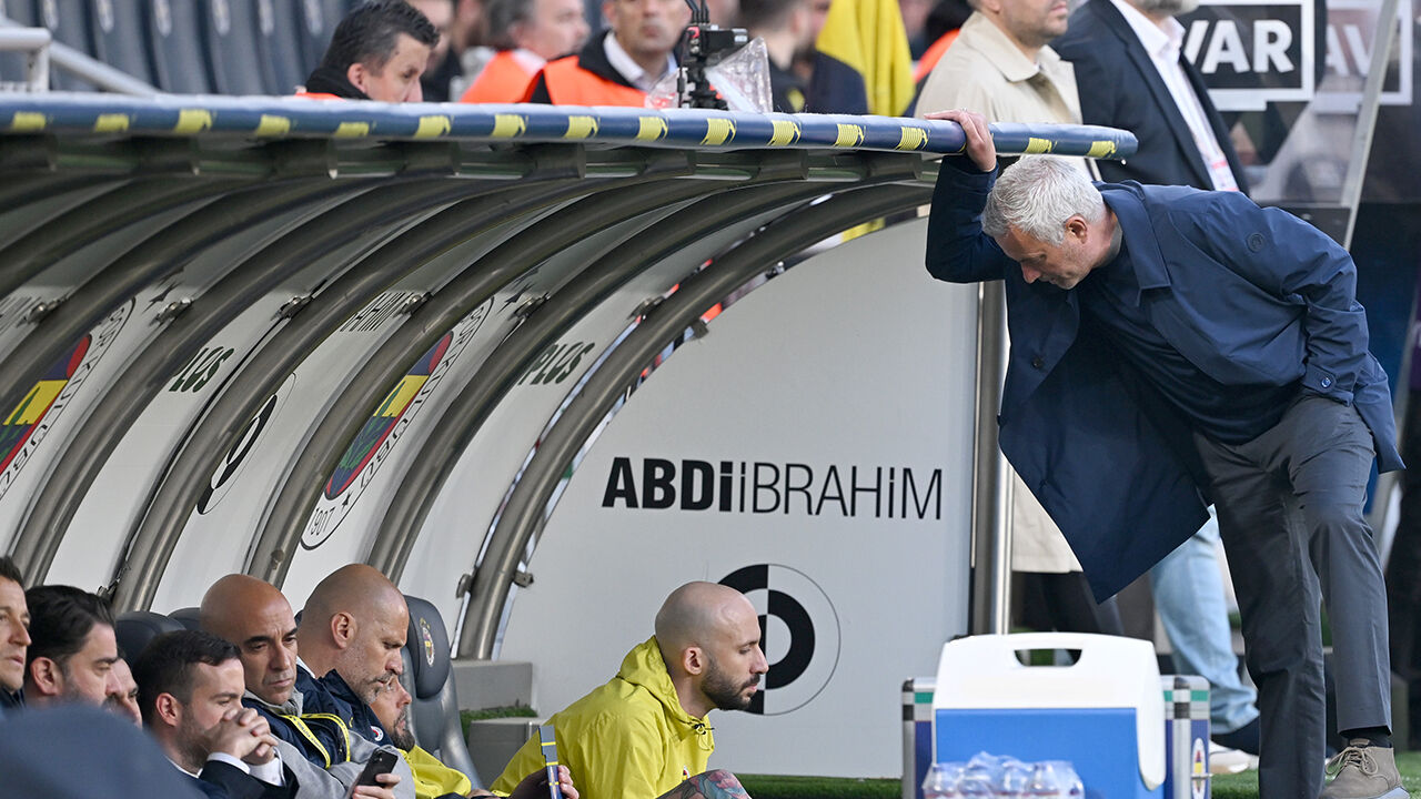 Jose Mourinho'dan Eyüpspor maçı sonrası çarpıcı sözler! - 2. Resim