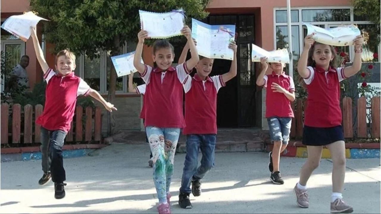 Okullar ne zaman kapanacak, yaz tatili ne zaman? 2025 Kurban Bayramı tatili ve yaz tatili Okullar ne zaman kapanacak, yaz tatili ne zaman? 2025 Kurban Bayramı tatili ve yaz tatili