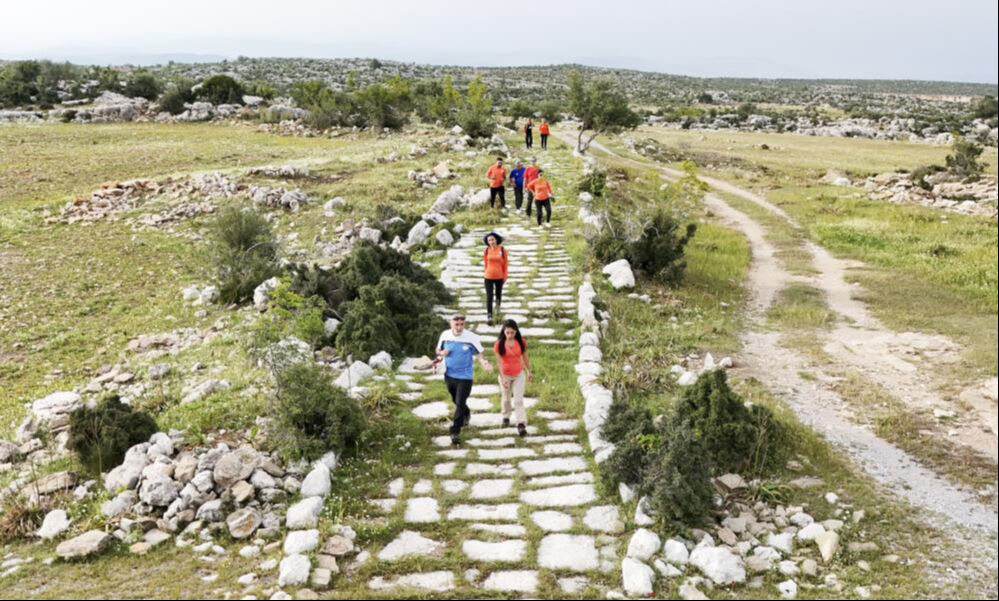 550 kilometre, 4 etap, 38 farklı parkur! Tarihi yol ziyaretçi akınına uğruyor - 2. Resim