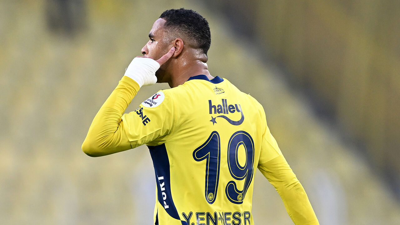 Başka bahara! Fenerbahçe'nin şampiyonluk hasreti 12 yıla devretti - 1. Resim