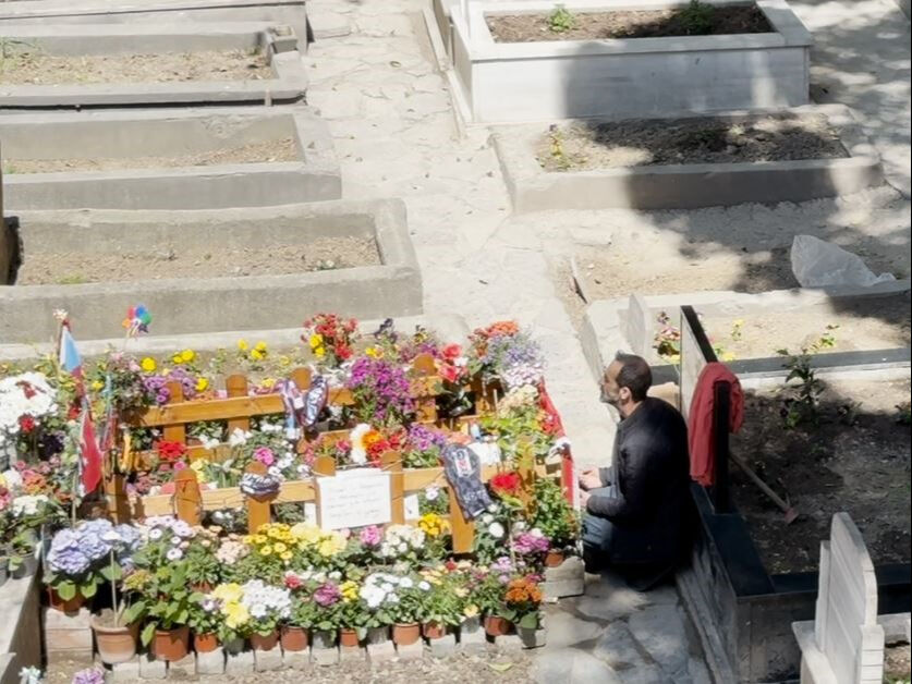 Mattia Ahmet'in katilinin ilk cezası bu değilmiş! El öptürüp video çekmiş - 3. Resim