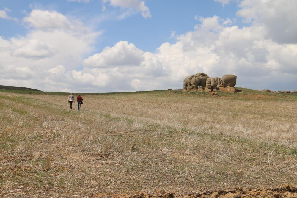 Sivas'taki esrarengiz kayaların sırrını çözen yok! Gören herkes aynı şeyi söylüyor - 6. Resim