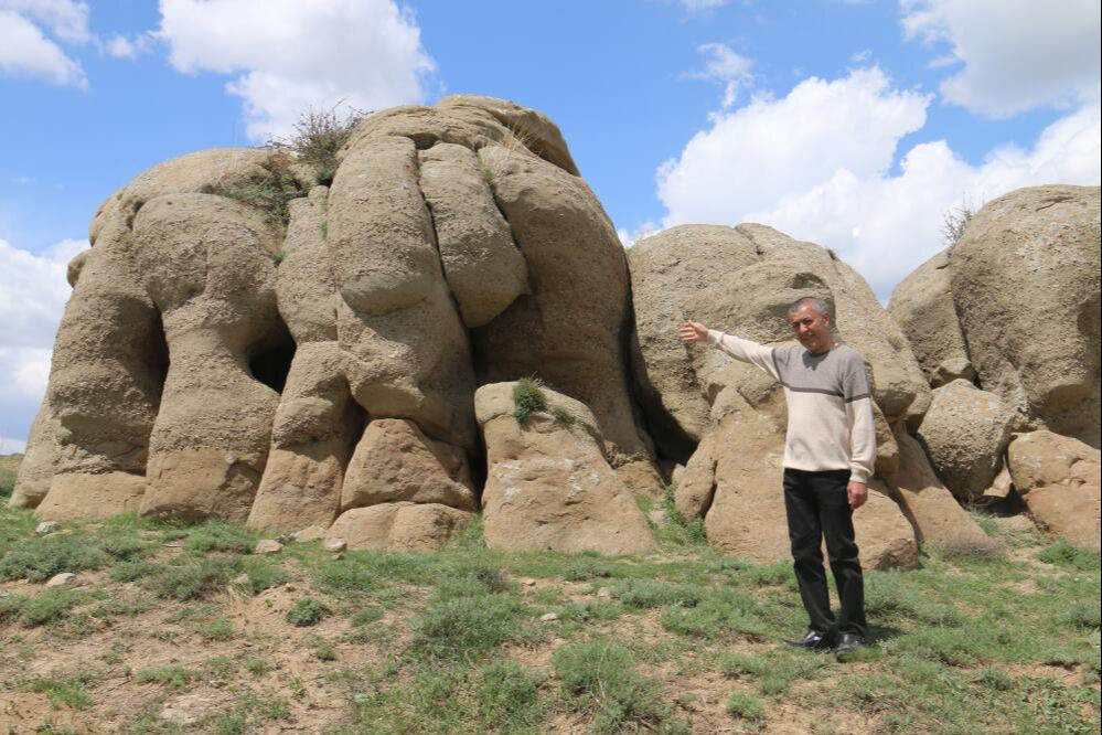 Sivas'taki esrarengiz kayaların sırrını çözen yok! Gören herkes aynı şeyi söylüyor - 2. Resim