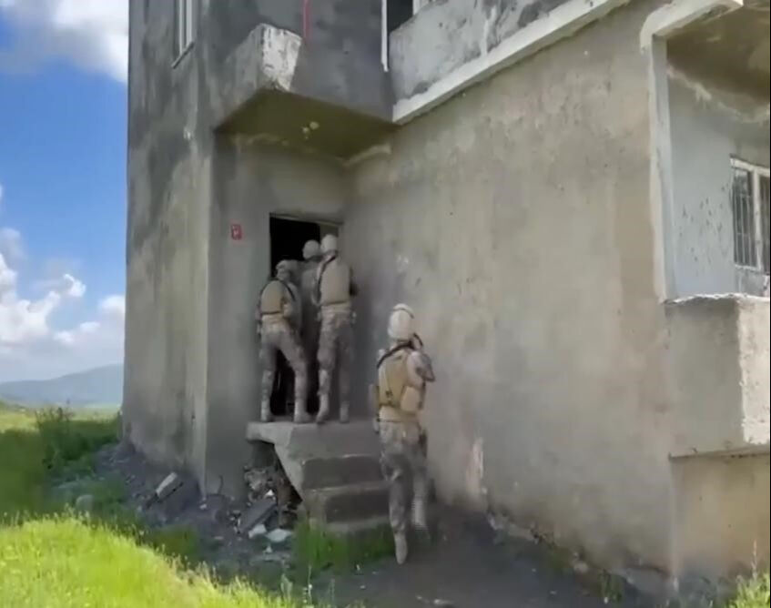 Suç örgütüne yönelik operasyon! 19 şüpheli tutuklandı - 1. Resim