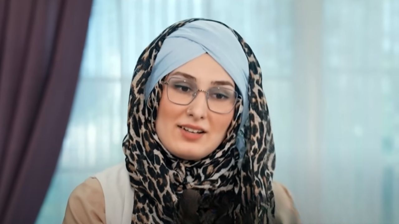 Yemekteyiz Eslem kimdir? Zuhal Topal'la Yemekteyiz Eslem Islak yaşı, memleketi Yemekteyiz Eslem kimdir? Zuhal Topal'la Yemekteyiz Eslem Islak yaşı, memleketi