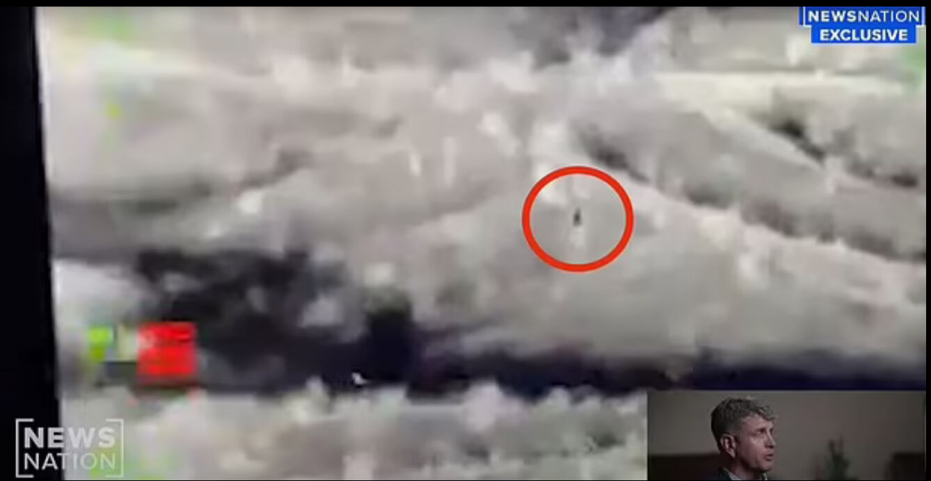 ABD hava sahasında korkunç karşılaşma: UFO, F-16 Savaş uçağına çarptı! - 1. Resim