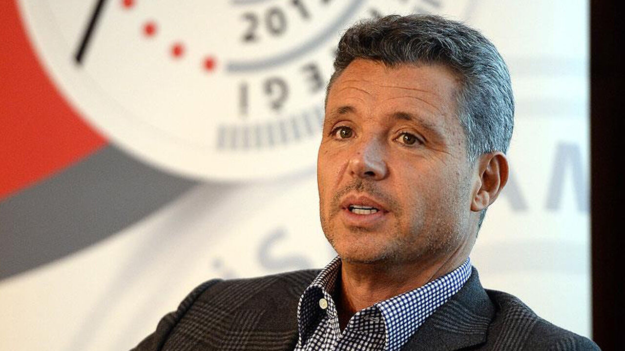 Fenerbahçe'de Aykut Kocaman bombası! Eylül ayında sandıktan o çıkabilir - 1. Resim