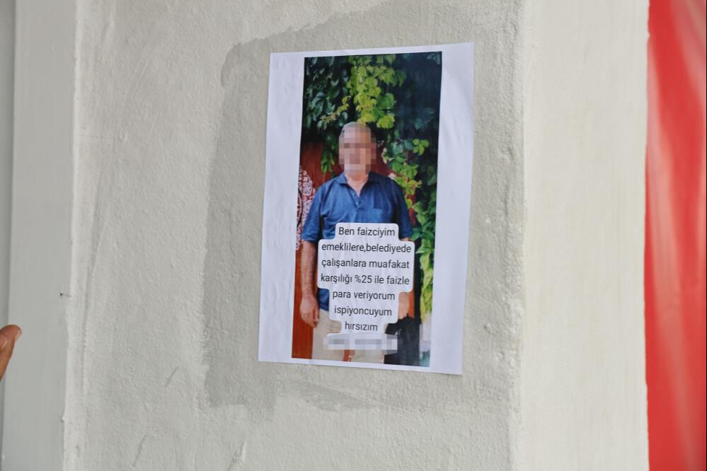 Fenomen ayrancı Yılancı Osman'a bir şok daha! Resimlerini asarak ifşa etti - 1. Resim