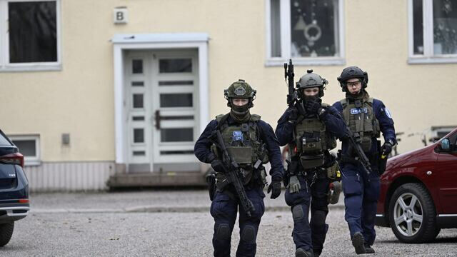 Finlandiya’daki okulda bıçaklı saldırı: 3'ten fazla yaralı var - 1. Resim