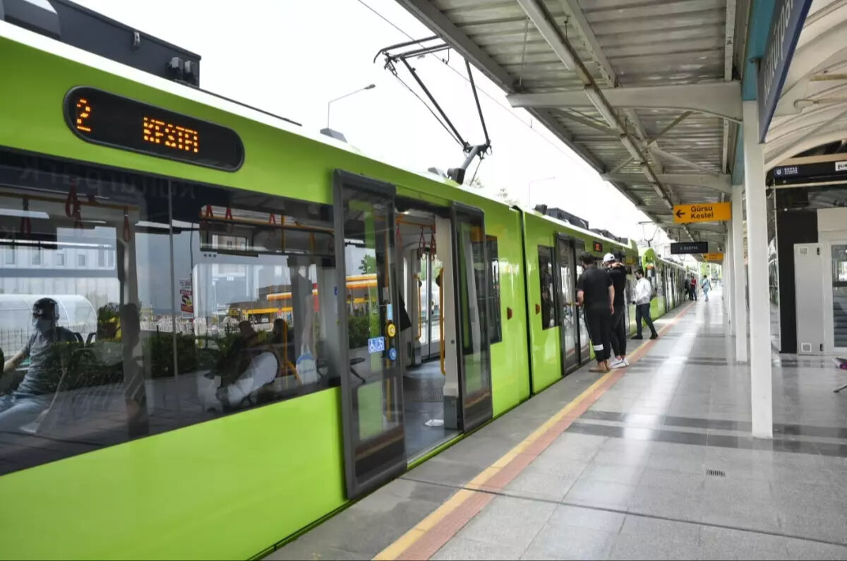 Metrolar grevde mi? İstanbul ve Bursa'da ulaşım endişesi! - 1. Resim