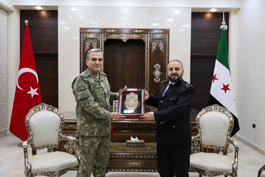 Şam'da askeri iş birliği zirvesi! Türk askeri heyetinden Suriye'ye ziyaret - 2. Resim