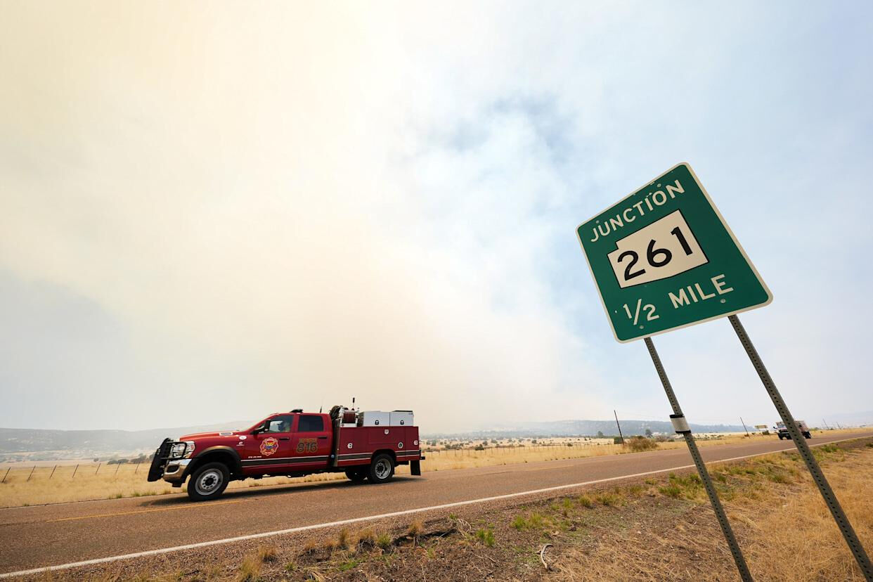 Yangın süper gücü çaresiz bıraktı! Alevler 1 haftadır söndürülemiyor, binlerce dönümlük alan kül oldu - 2. Resim
