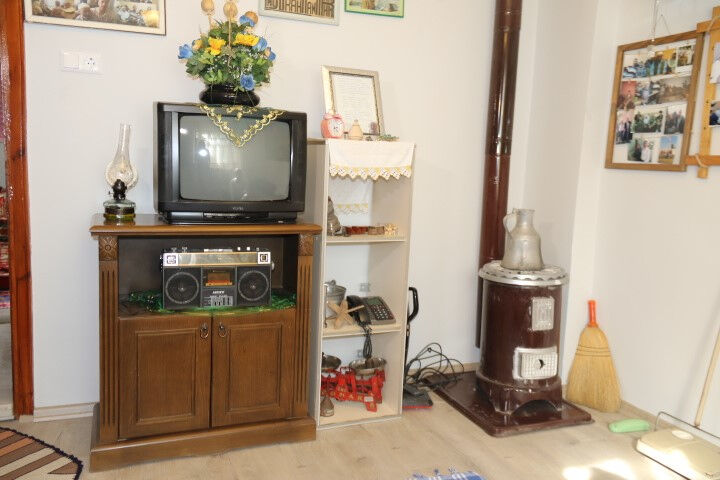 20 bin lira kirayı eliyle itti! Evini müzeye çeviren emekli: Kimseden bir şey talep etmedim - 2. Resim