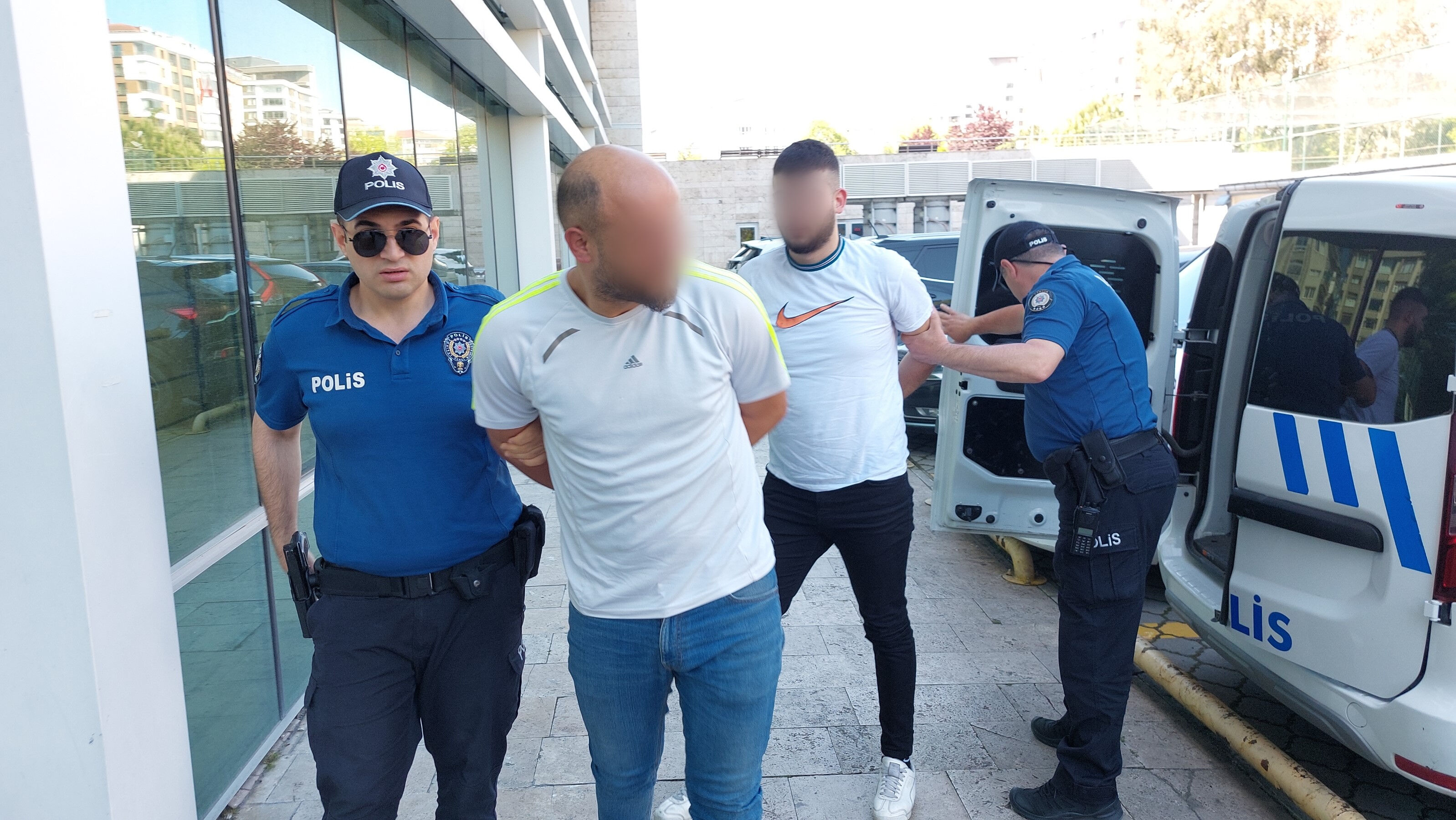 Alacak verecek meselesi yüzünden benzin döküp yaktılar! Cezaları belli oldu - 1. Resim